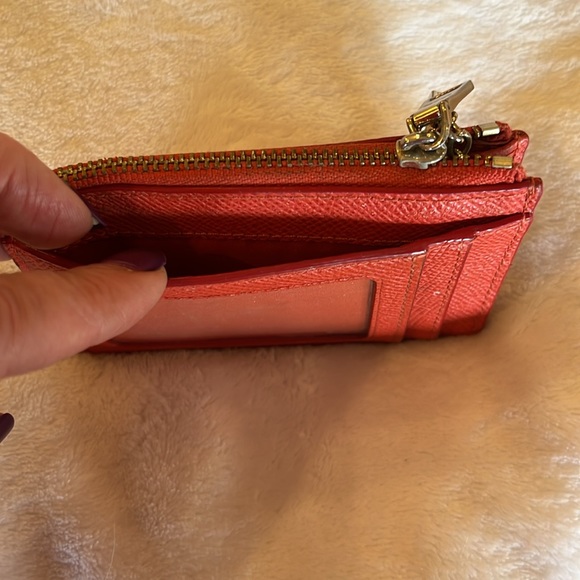 Coach coin pouch coral color - Picture 4 of 6